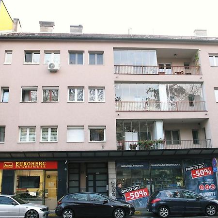 Apartment Bella サラエヴォ エクステリア 写真