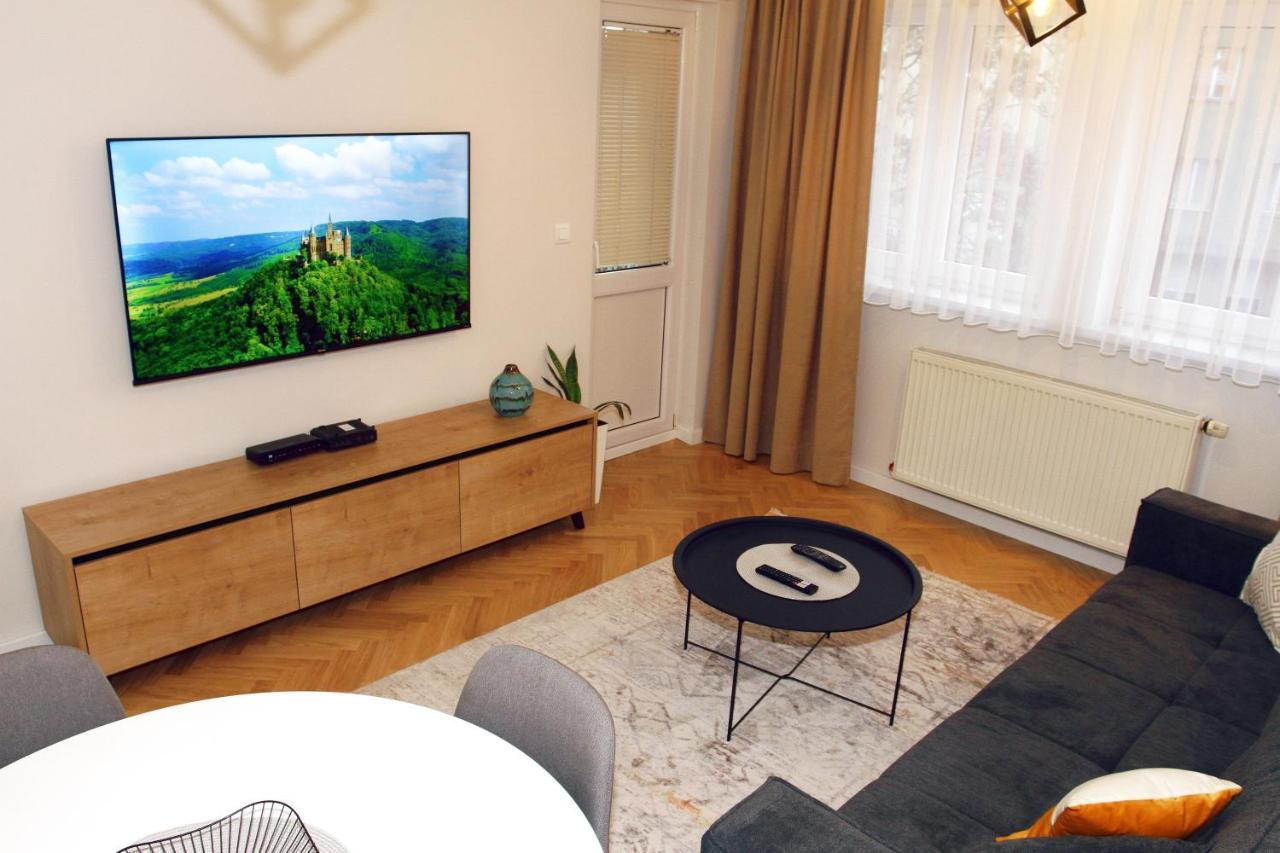 Apartment Bella サラエヴォ エクステリア 写真