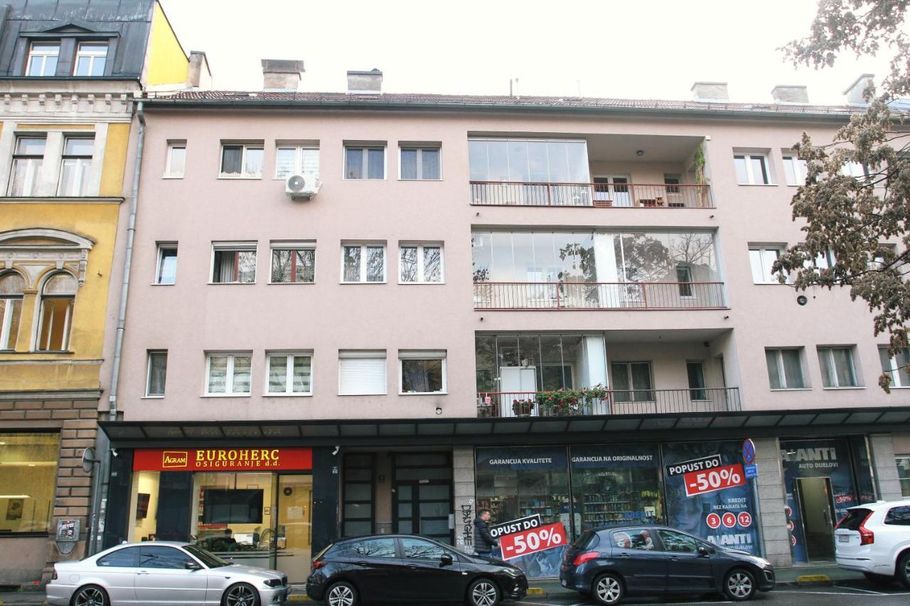 Apartment Bella サラエヴォ エクステリア 写真